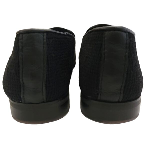 BY PAIGE Big Cat lioness needlepoint classic flats loafers smoking shoes Sz 7.5 - Picture 3 of 7